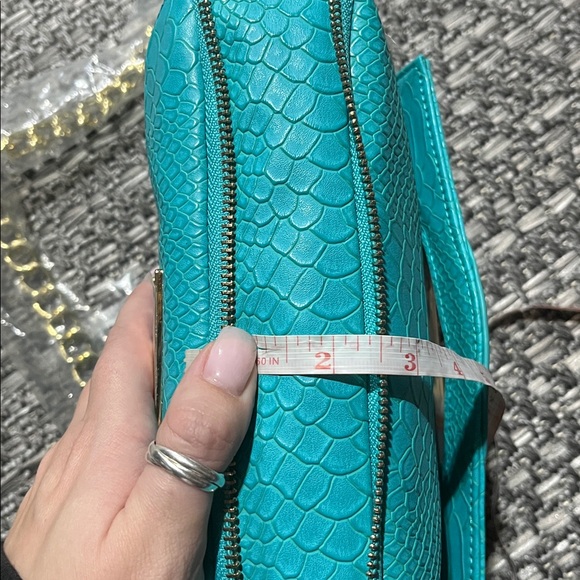 Danielle Nicole | Teal Peyton Shoulder Bag - Picture 15 of 16